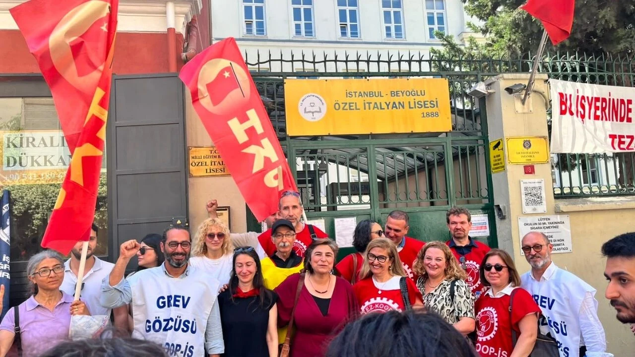 123 günlük grev son buldu! Öğretmenler okula döndü