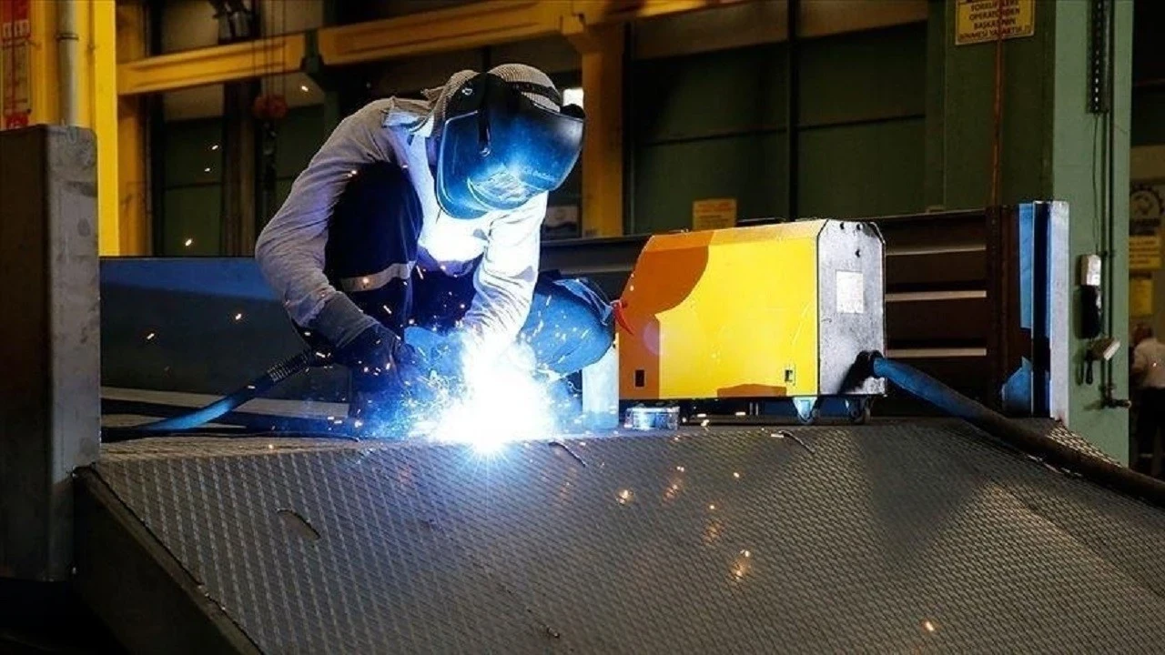 İmalat PMI'da zayıflama 27. aya taşındı