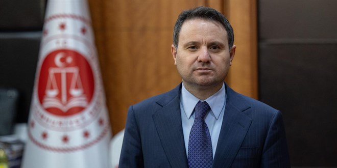 Bakan Gürlek: Bağış güveninin istismarına izin vermeyeceğiz