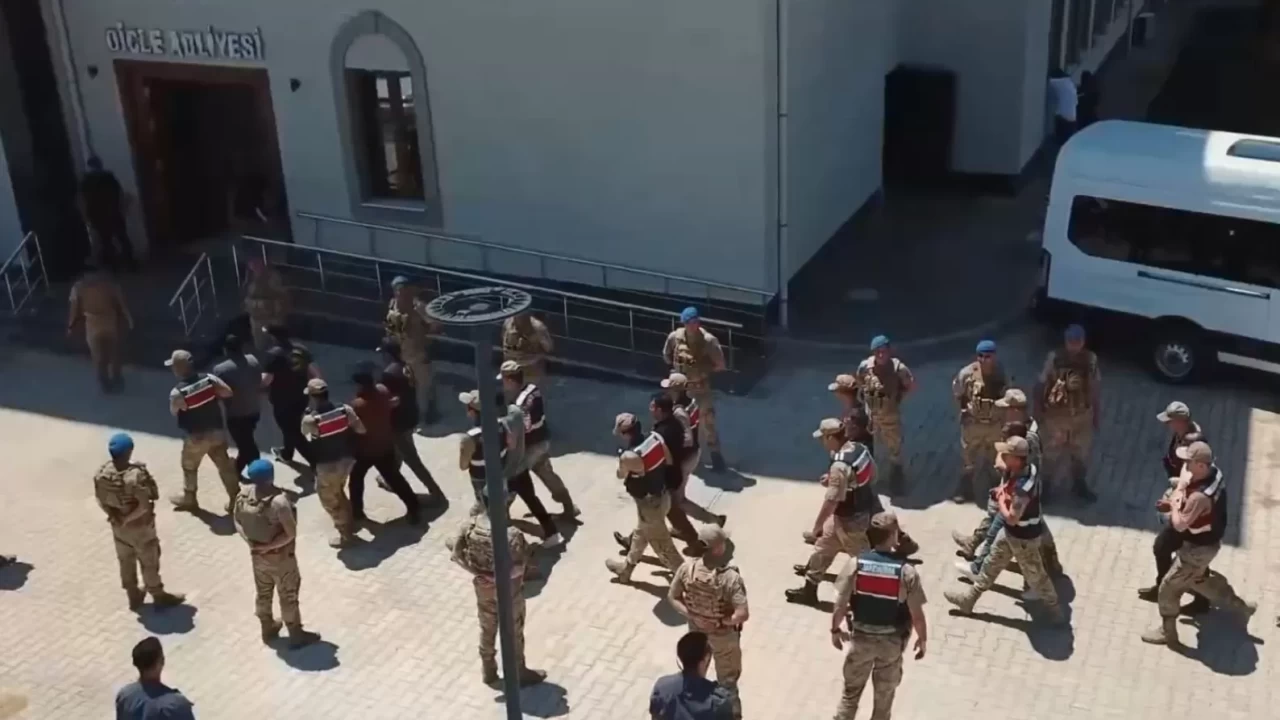 Diyarbakır’da 6 yıl önceki cinayeti JASAT çözdü: 7 kişi tutuklandı!