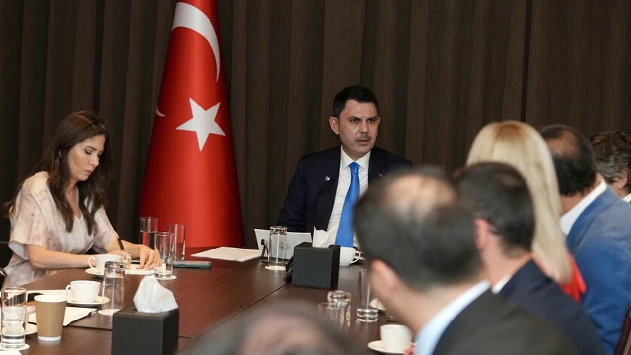 Geri dönüşümde kritik eşik: Bakan Kurum yüzde 37’yi açıkladı, hedef 80