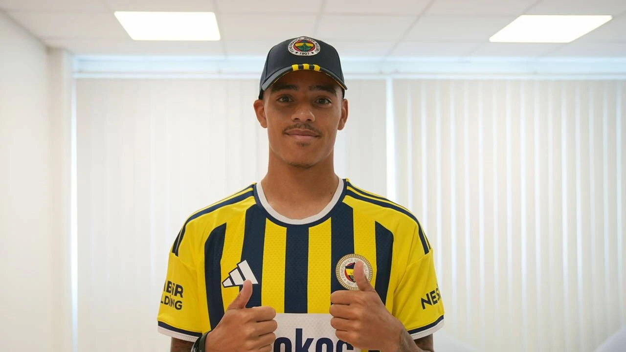 Mason Greenwood Fenerbahçe için İstanbul'da!