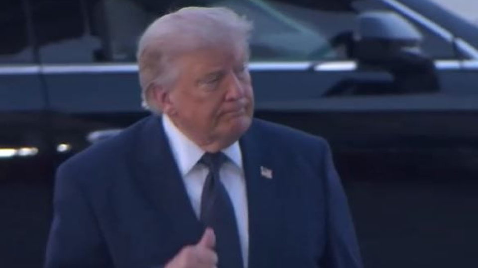 Donald Trump Mehter Marşı'na beğenisini gösterdi