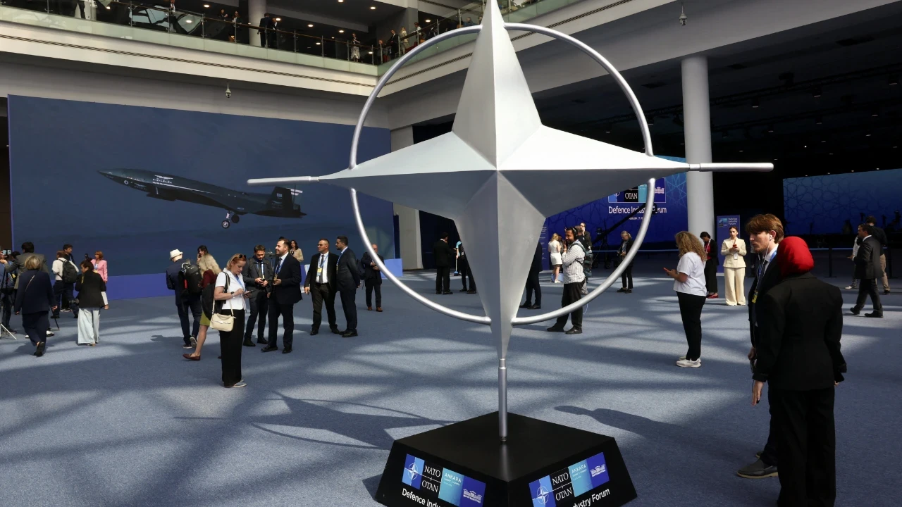 Gözler Ankara'da: NATO zirvesi Savunma Sanayii Forumu ile başladı