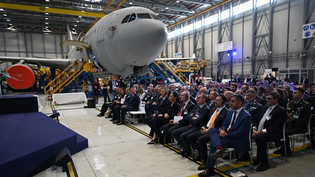 İspanya ile HÜRJET anlaşmasında imzalar atıldı: "Bu bir son değil başlangıç"
