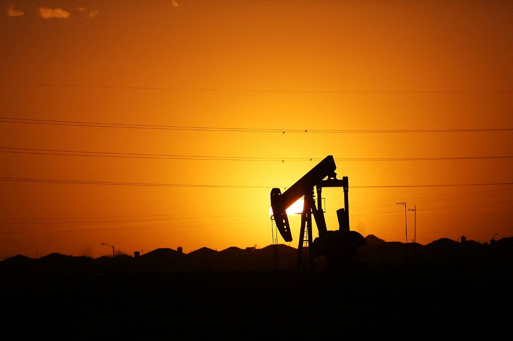 Brent petrol 90 dolar sınırını devirdi. Enerji koridorlarında arz alarmı