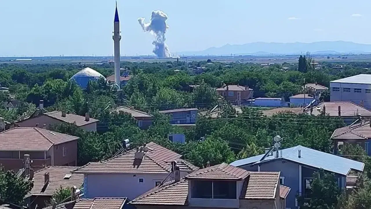 Niğde'de havai fişek fabrikasında patlama: Yaralılar var