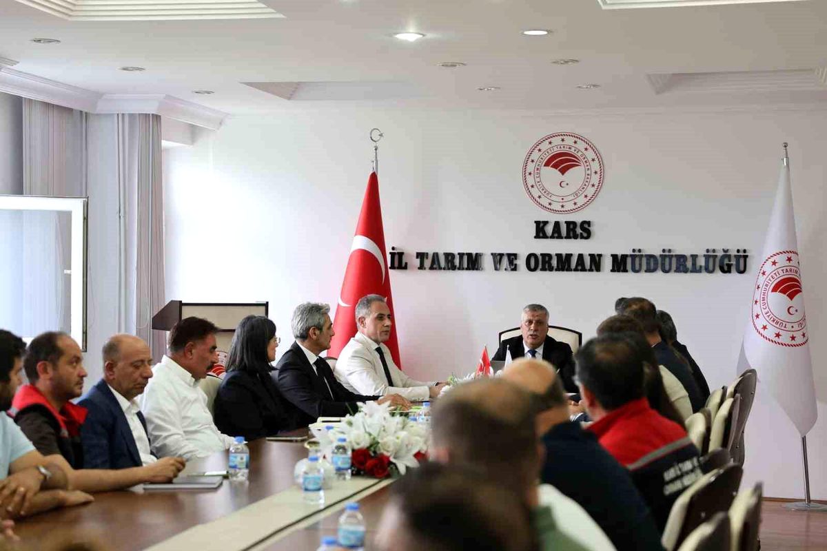 Kars'ta B-Reçete Sistemi için bilgilendirme toplantısı düzenlendi