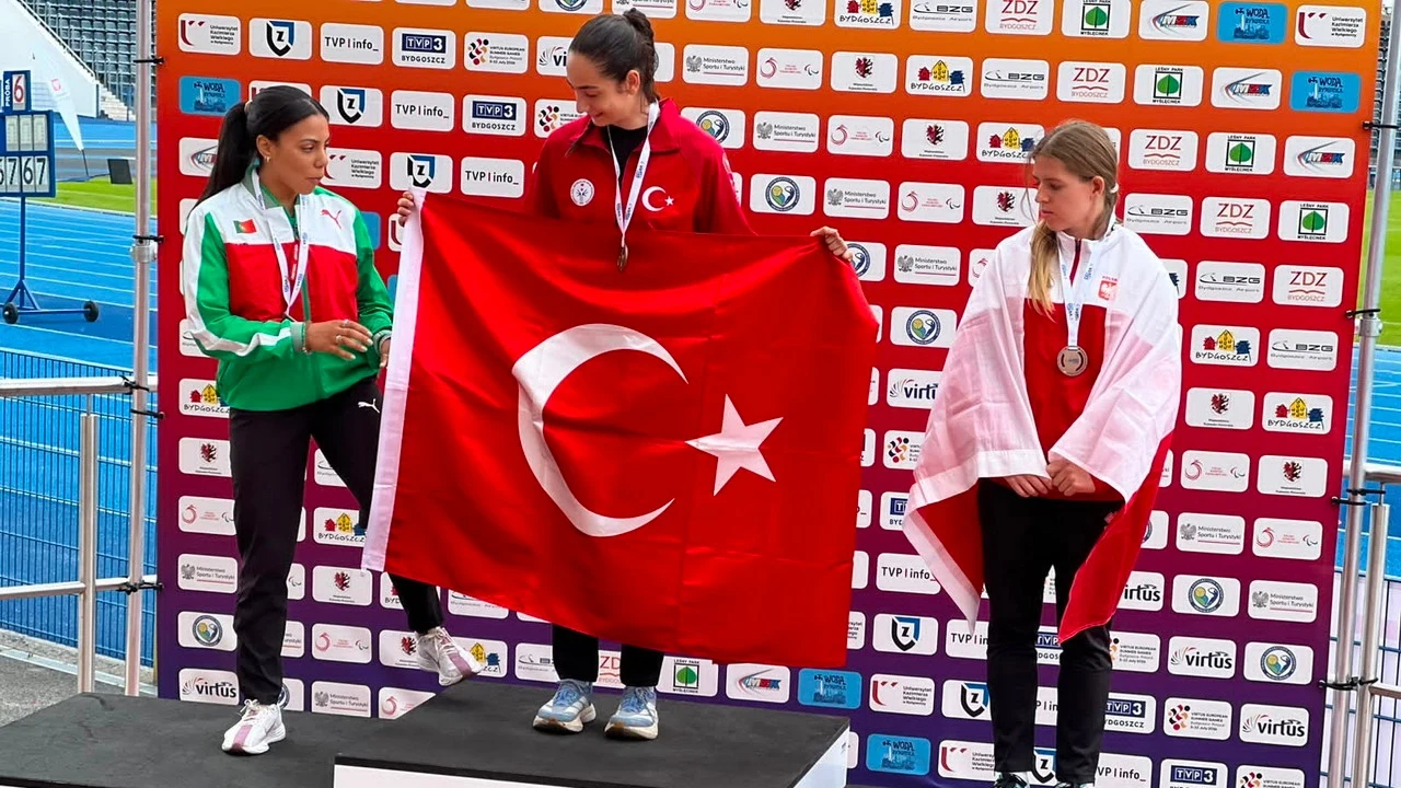 Keçiörenli sporcular Avrupa'da ve Kırkpınar'da zirveye çıktı