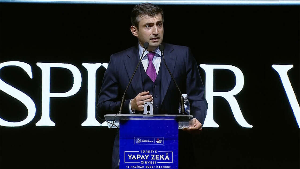 Selçuk Bayraktar'dan yapay zeka çağrısı: "Teknolojik Dayanışma İttifakı kurmalıyız"