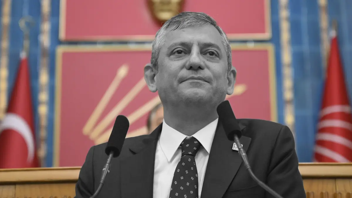 CHP'de kazan fena kaynıyor: Özgür Özel'in hareketini 'ahlaki' bulmadı