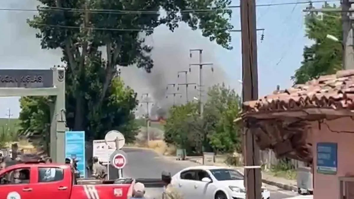 Tekirdağ'da yangın paniği! Otlar alev aldı