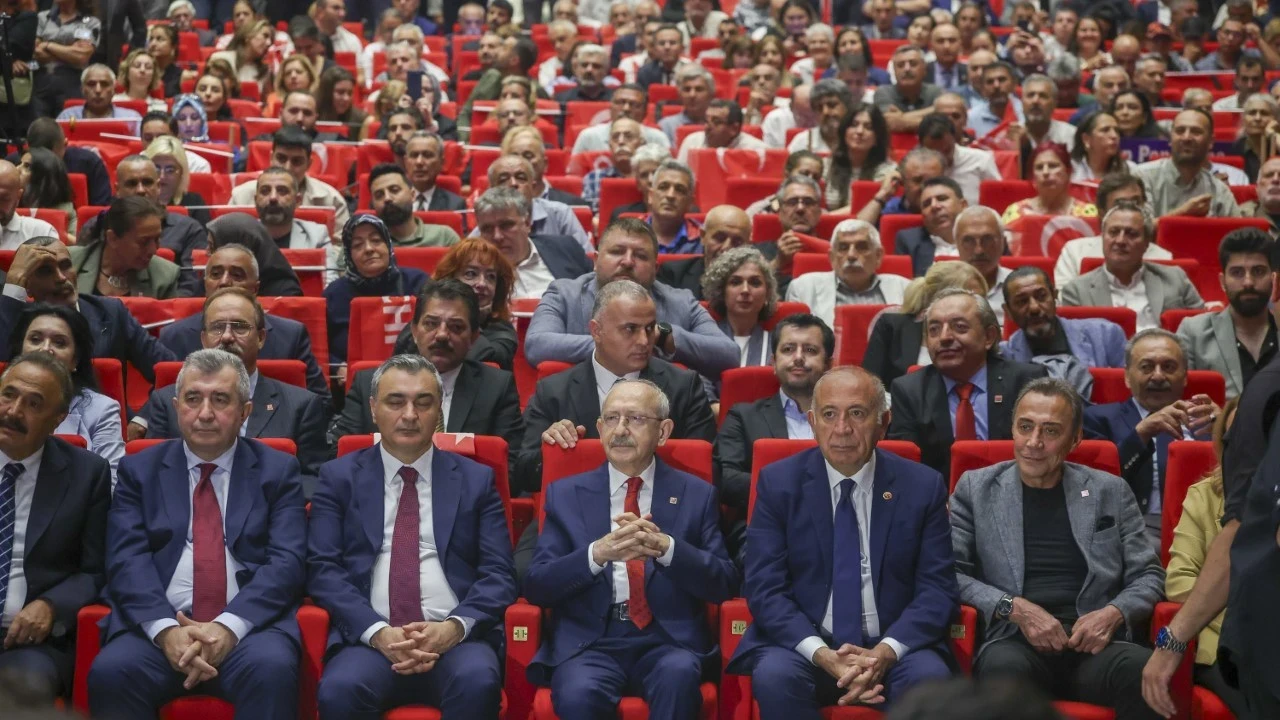 CHP töreninde figüran iddiasına soruşturma
