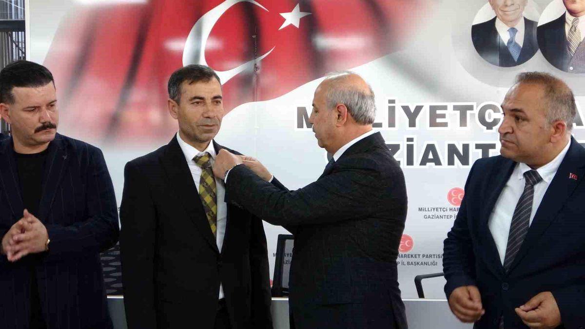 Gaziantep’te 300 Kişi MHP’ye Katıldı