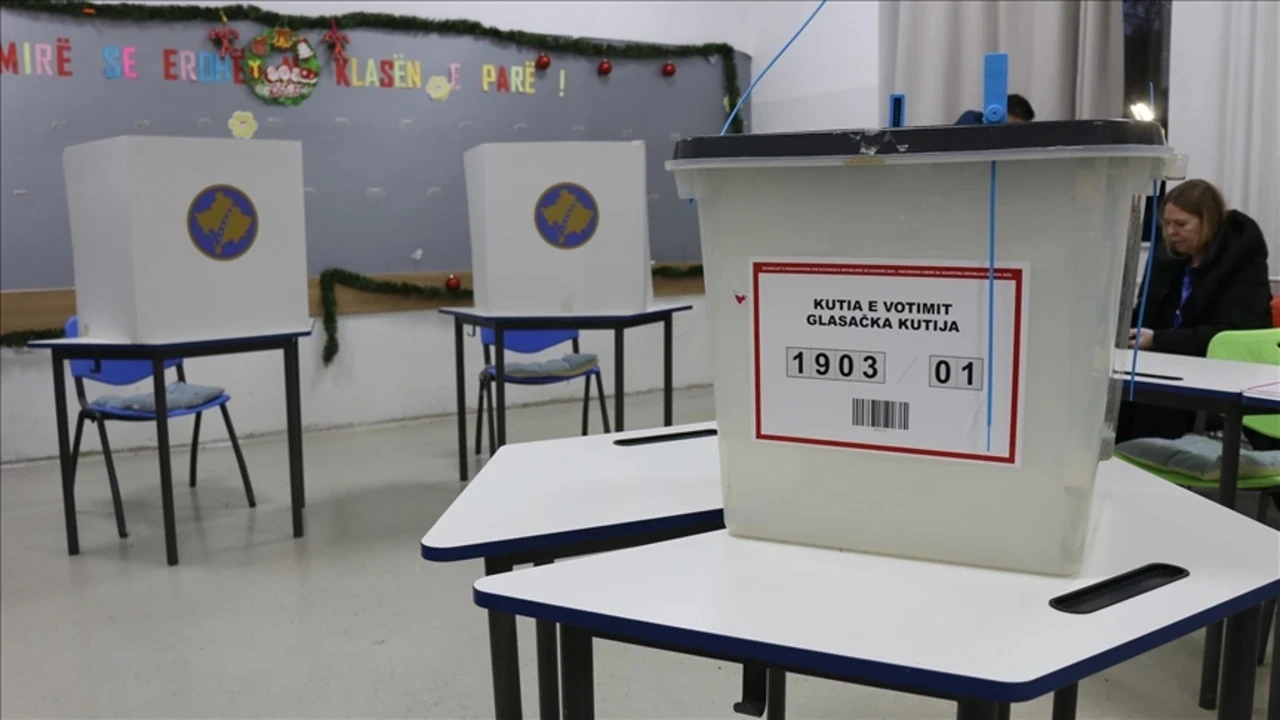 Kosova'da erken genel seçimlerin kesin sonuçları açıklandı: Türklerin sandalye sayısı belli oldu