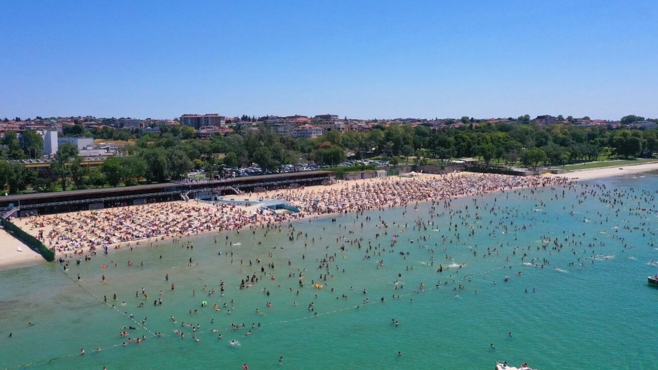 İstanbul’un 14 plajında yaz sezonu resmen başladı