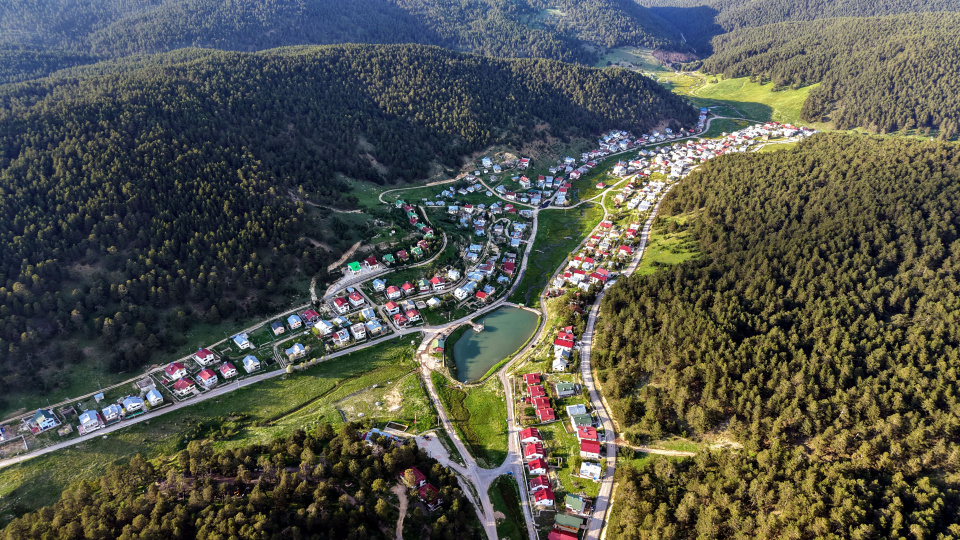 Doğanın tüm renkleri Sivas'ın akciğeri 'Eğriçimen'de buluştu