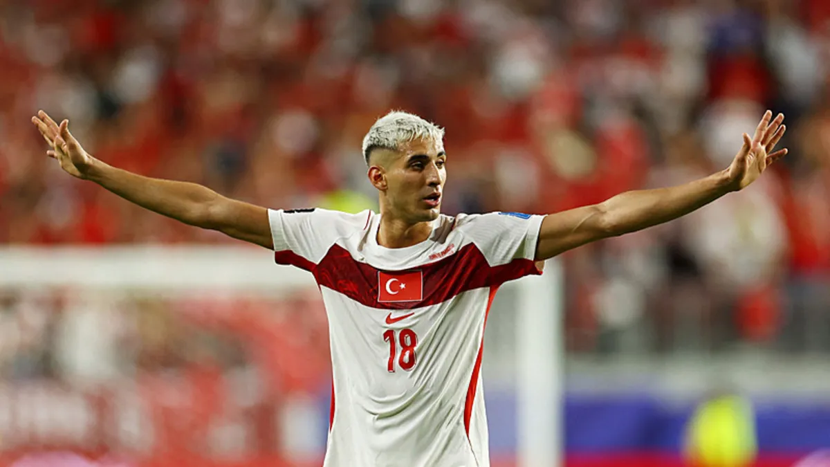 F.Bahçe’de Mert Müldür’e dev talip!