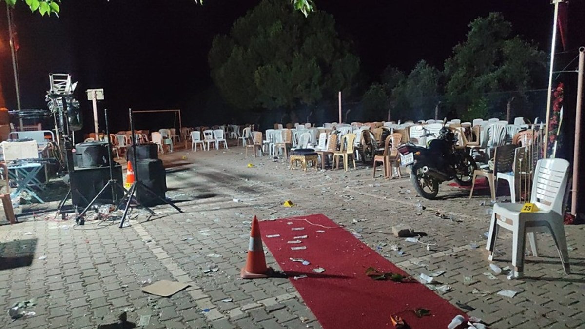 İzmir'de kına gecesinde dehşet: Silahlı saldırıda 14 yaşındaki çocuk hayatını kaybetti