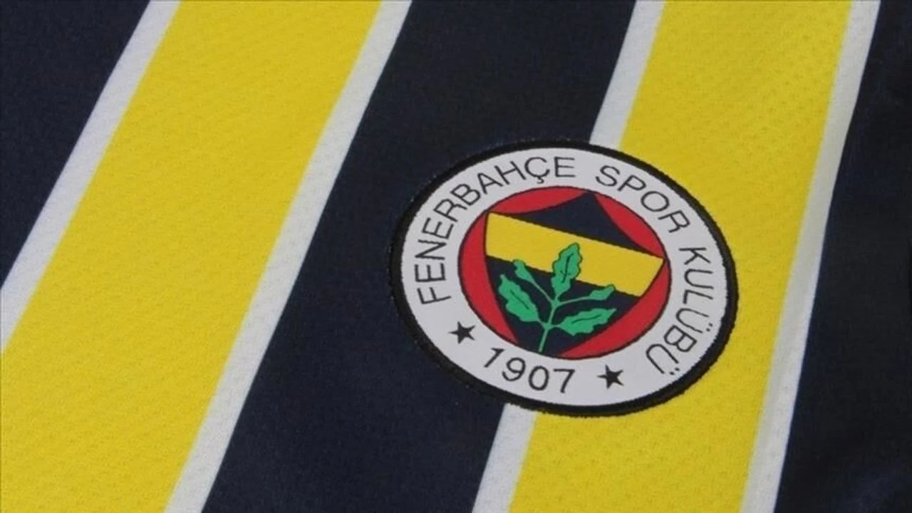 Fenerbahçe'de ayrılık! Efsane isme teşekkür edildi
