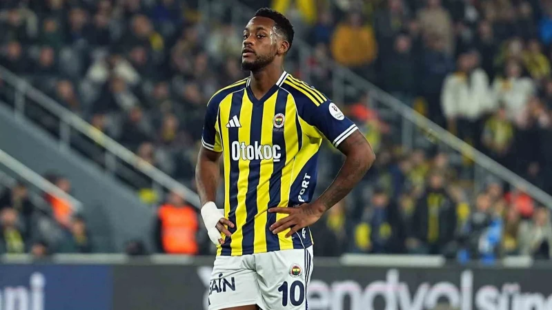 Okan Buruk transferine onay vermişti! Jhon Duran karakolluk oldu