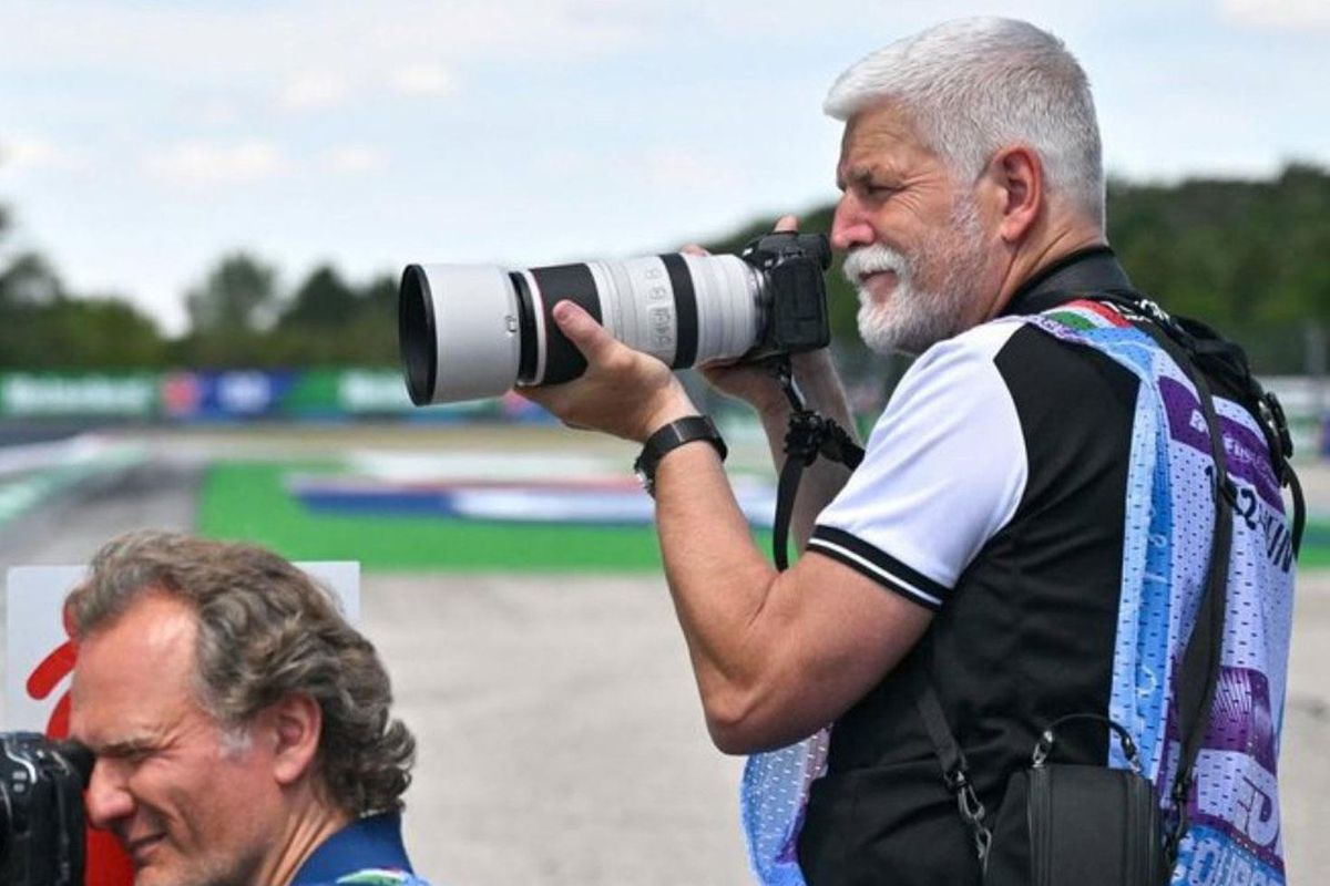 Çekya Cumhurbaşkanı Petr Pavel, koltuğunu bırakıp Formula 1'de foto muhabiri oldu