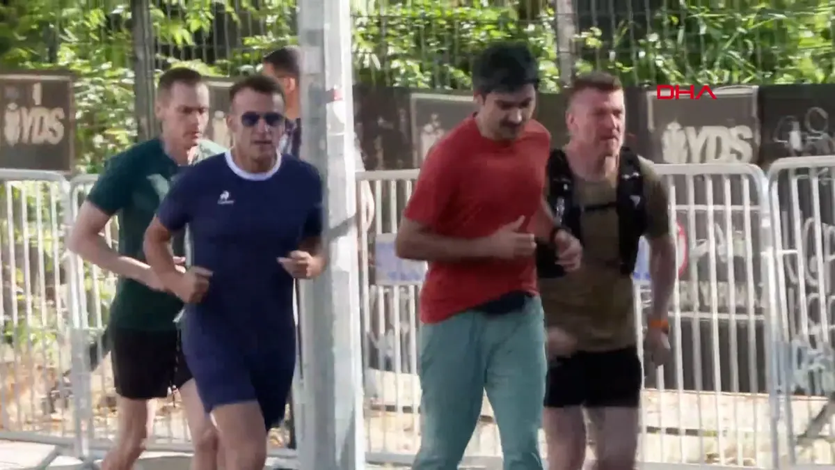 Macron Ankara'da sabah koşusu yaptı! Polis kuş uçurtmadı