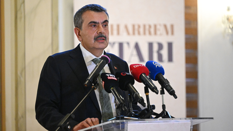 Bakan Tekin, "Muharrem Ayı Oruç Açma ve Lokma Paylaşımı" programına katıldı