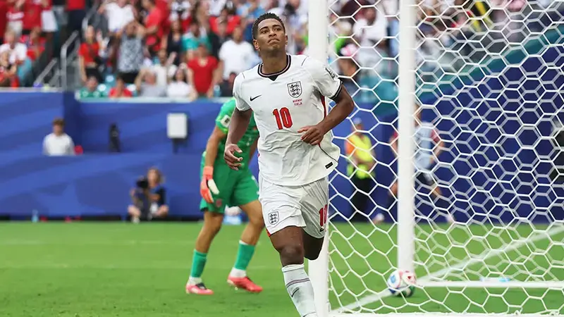 Bellingham’ın golleri İngiltere’yi yarı finale taşıdı