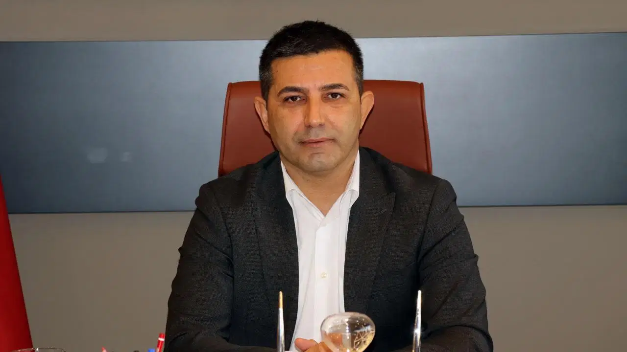 Silivri'de tutuklu CHP'li Belediye Başkanı Ömer Günel Tekirdağ'a nakledildi