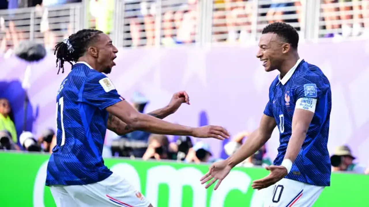 Mbappe alev aldı! Fransa güle oynaya son 16'da