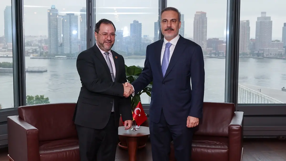 Bakan Fidan Venezuelalı mevkidaşıyla görüştü