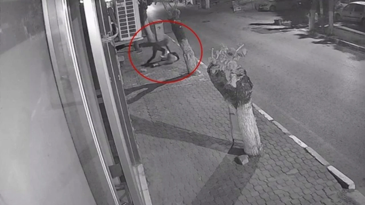 Polisi gören torbacı, 4 metrelik binadan aşağı atladı