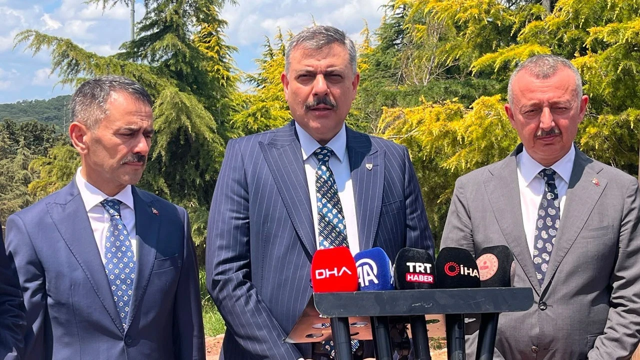 Bakan Çiftçi açıkladı: Sahipsiz sokak hayvanlarında son durum ne? "Yıl sonuna kadar tamamlanacak"