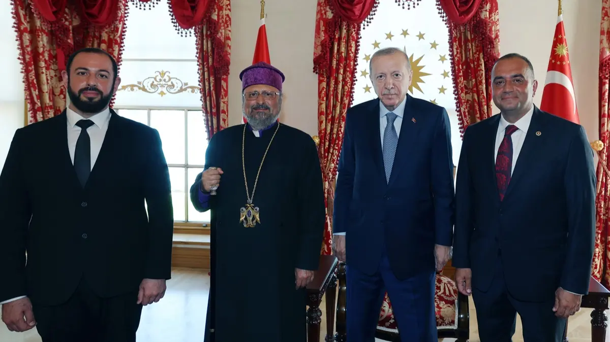 Başkan Erdoğan, Türkiye Ermenileri Patriği Maşalyan'ı kabul etti