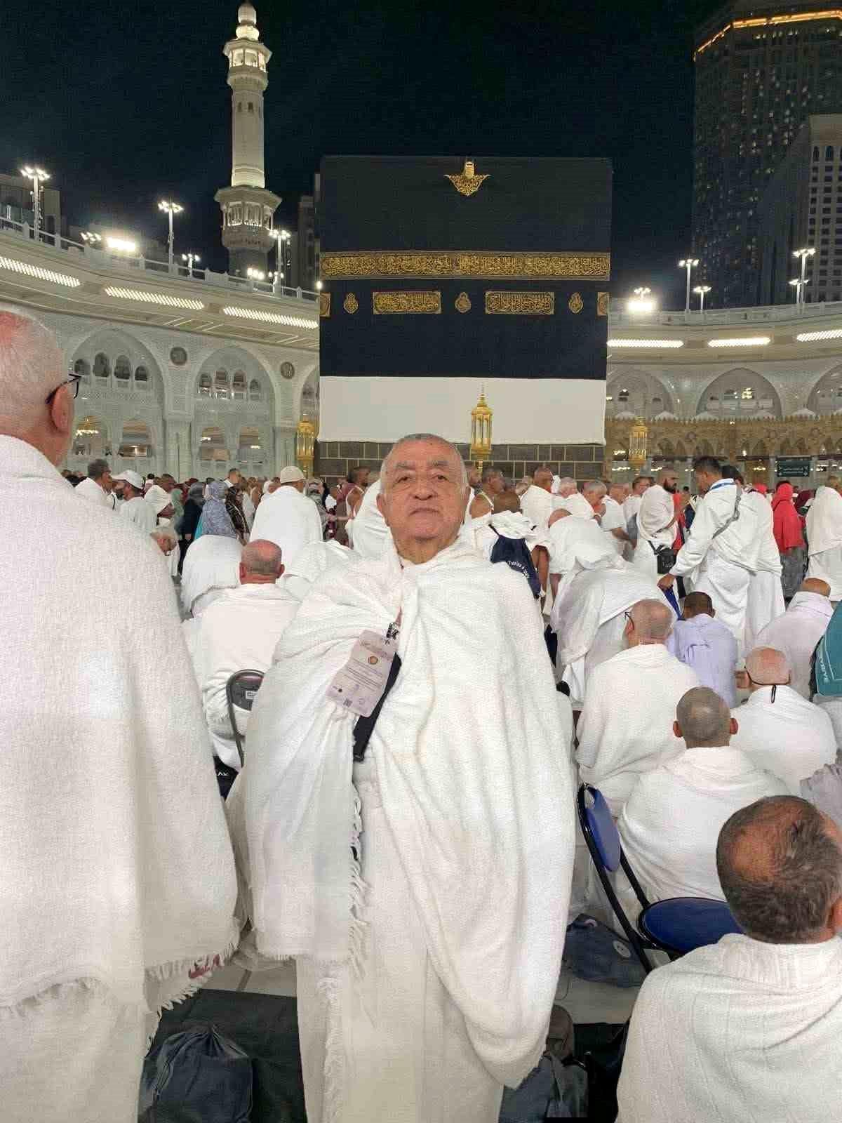 Hac vazifesini tamamladıktan sonra Mekke'de rahatsızlanan 70 yaşındaki Adem Sayın vefat etti