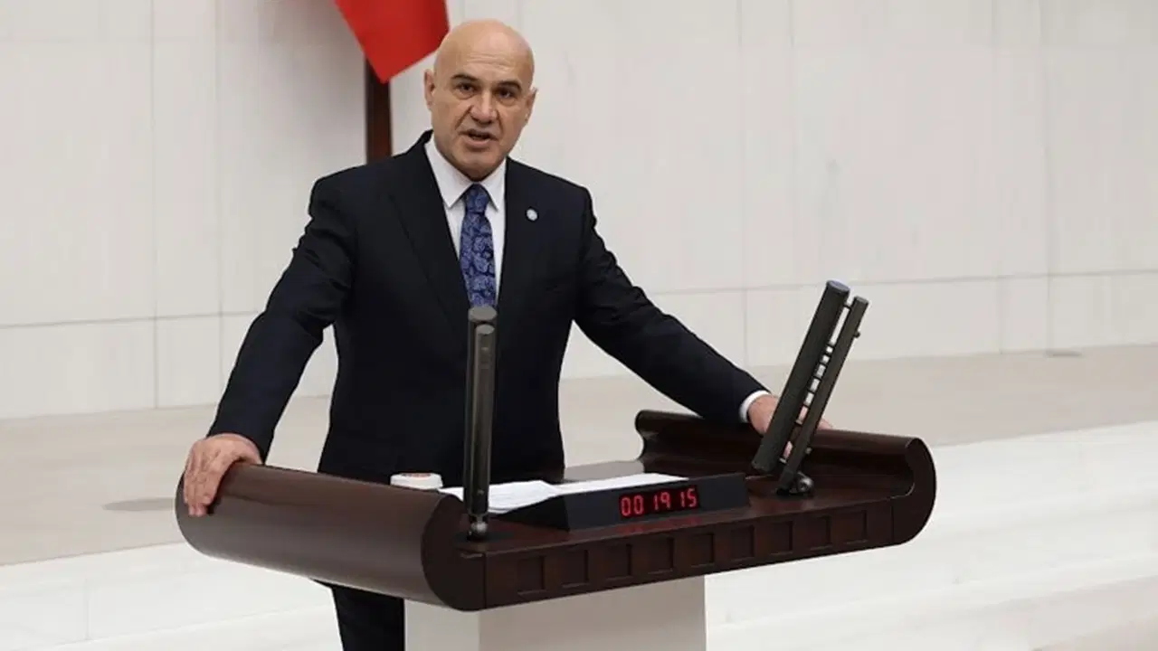 TBMM'de 'sahte oy' skandalı! Turhan Çömez: 'İktidar cenahı tarafından tam 76 sahte pusula verilmiş'