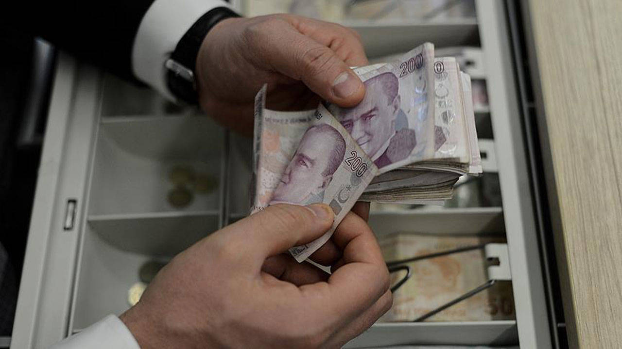 En düşük emekli maaşına gelecek zam hesaplandı