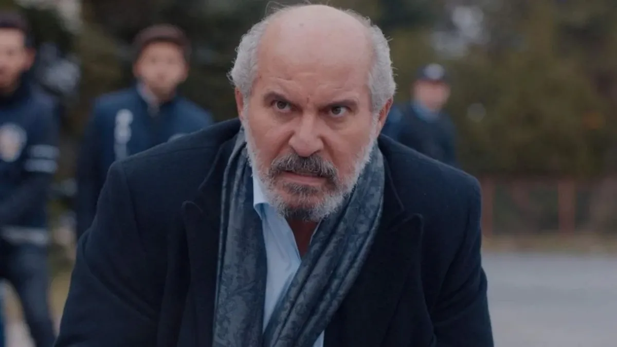 Yılların oyuncusu Hüseyin Soysalan imaj değiştirdi!