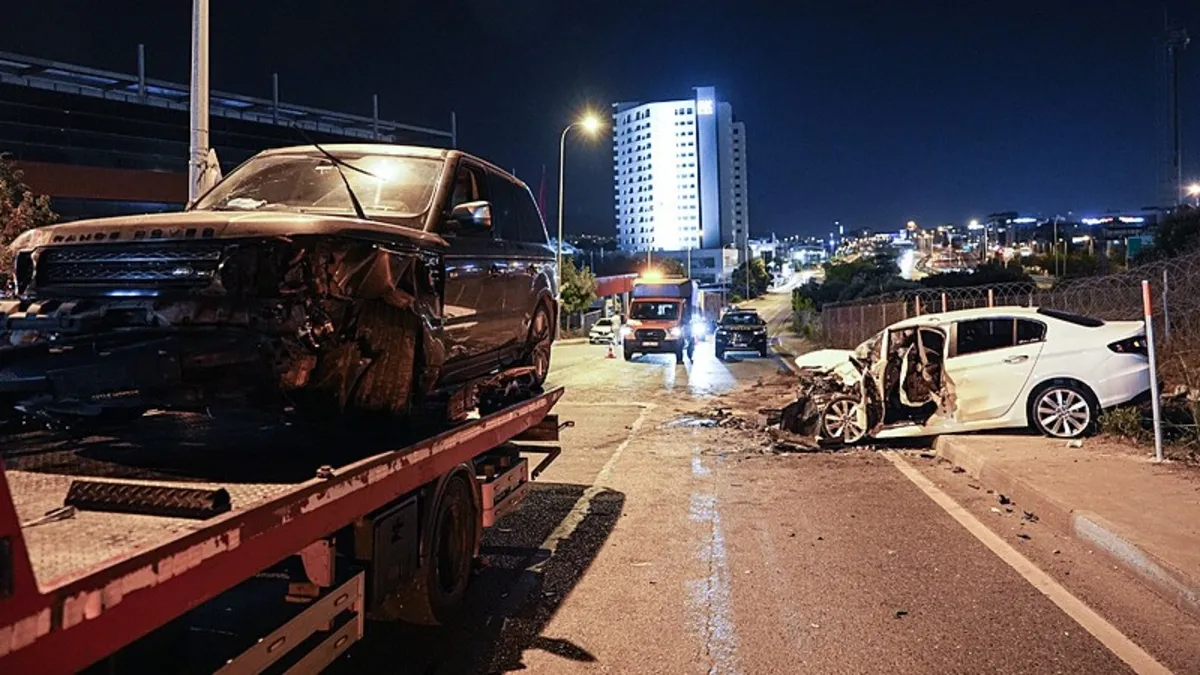 Sancaktepe'de zincirleme kaza: 5 yaralı