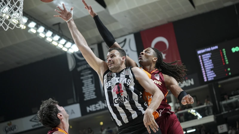 Beşiktaş GAİN'de Ante Zizic sakatlığı nedeniyle ameliyat edilecek