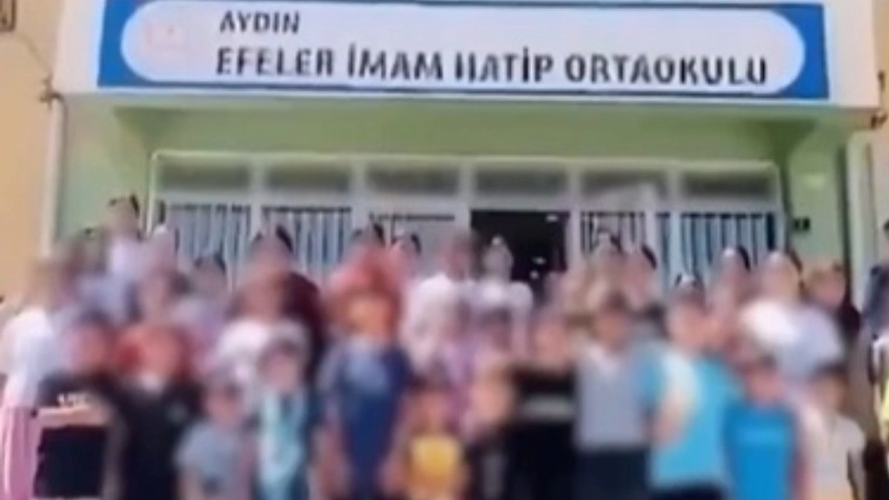 TÜGVA yaz okulunda çocuklara 'dondurma' vaadiyle AKP'li Başkan için video çektirdiler
