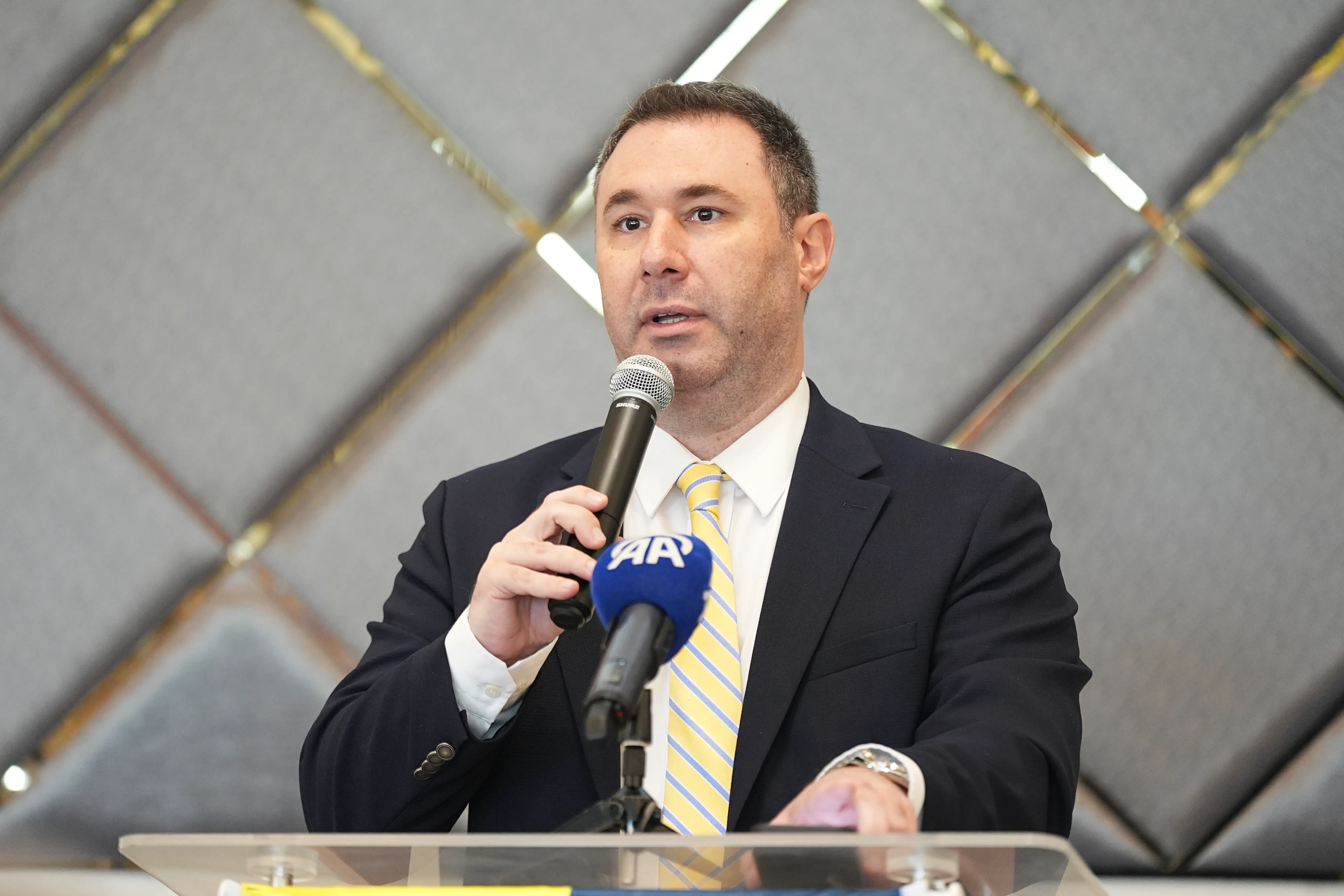 Barış Göktürk: Bu mutluluğu bize yaşattıkları için teşekkür ediyoruz