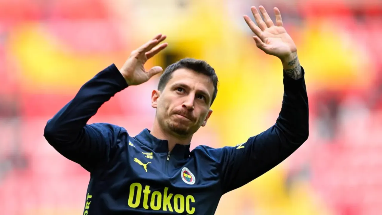 Fenerbahçe'de Mert Hakan Yandaş kararı: Asgari ücret alacak