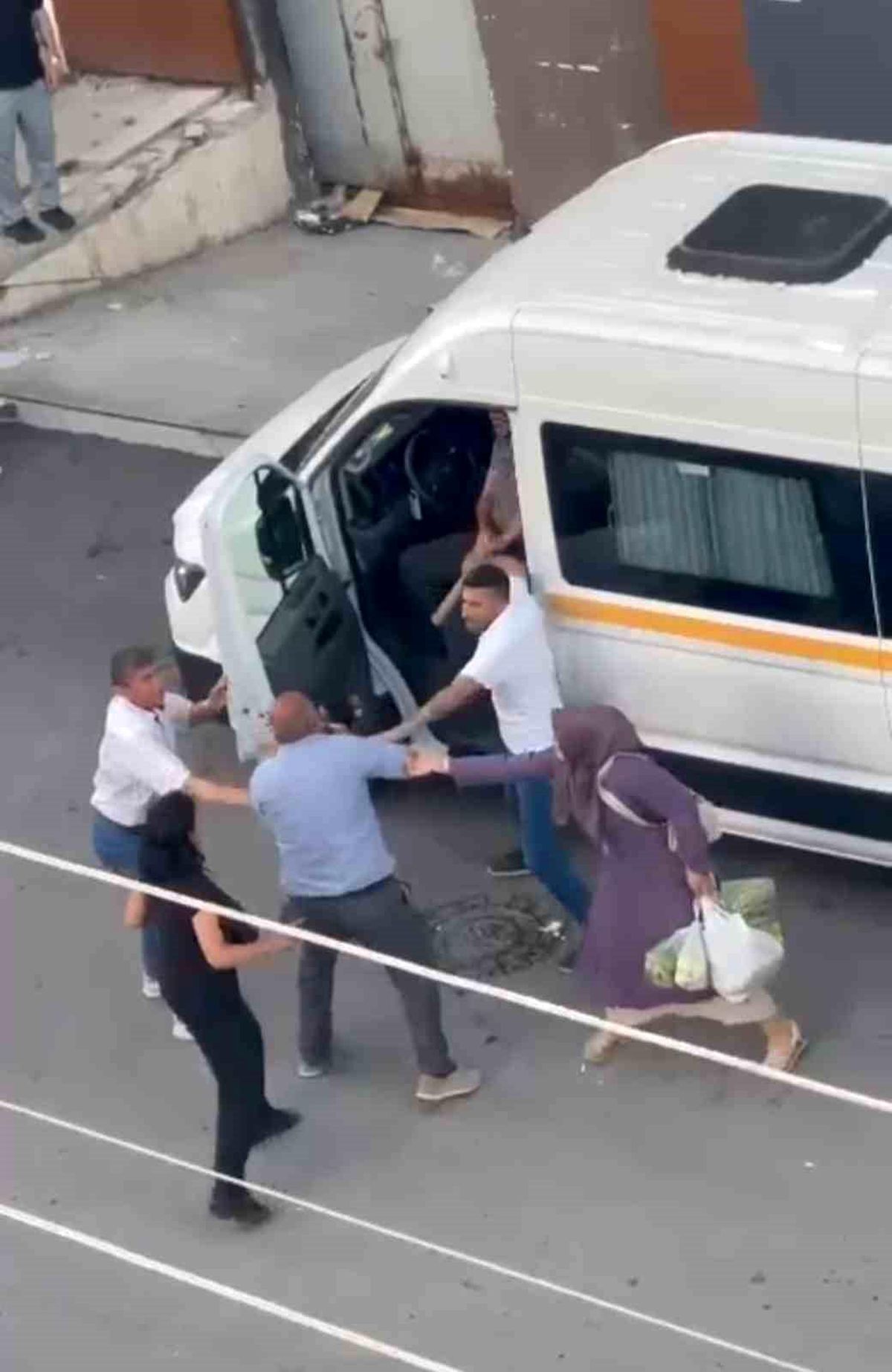 Ankara'da silahlı ve sopalı kavga: 2 yaralı