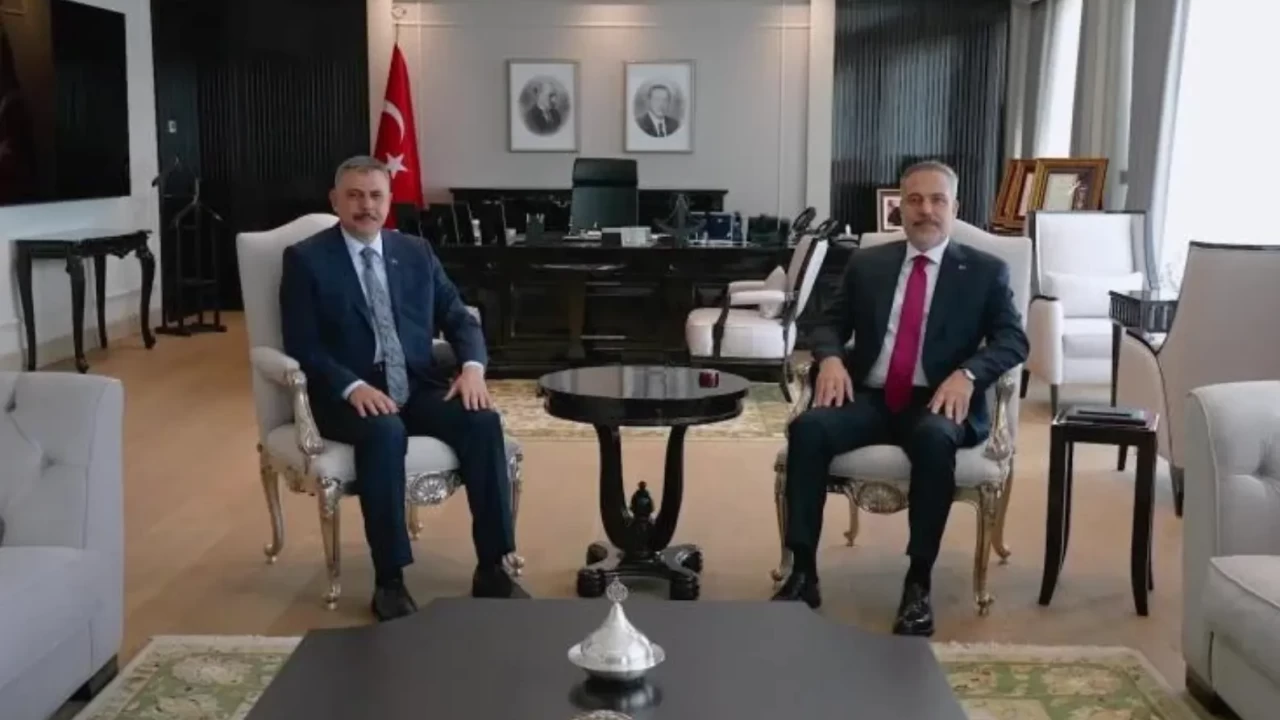 Bakan Çiftçi, Dışişleri Bakanı Fidan ile bir araya geldi