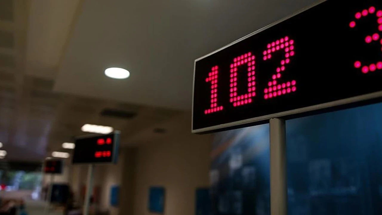 Türkiye'nin 24 yıllık bankası satıldı! Yeni sahibi tanıdık çıktı