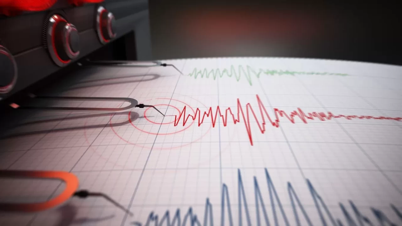 Son dakika İzmir'de deprem mi oldu? 7 Haziran İzmir'de deprem nerede, kaç şiddetinde oldu?