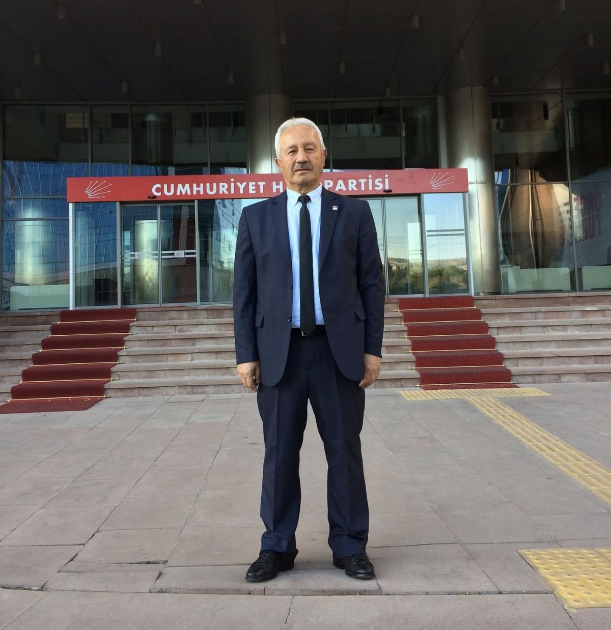 Karabük'te çaya düşüp ölen CHP İl Başkan Yardımcısı toprağa verildi