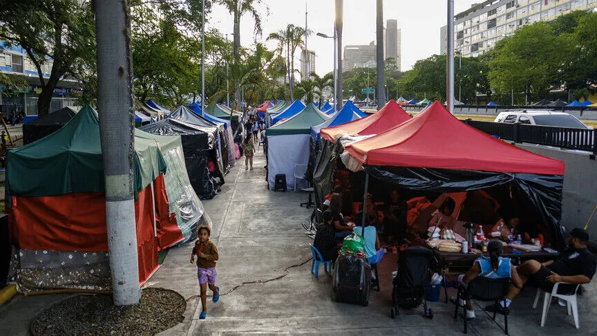 Venezuela'da deprem felaketinin ardından yaralar sarılıyor: Kapsamlı seferberlik